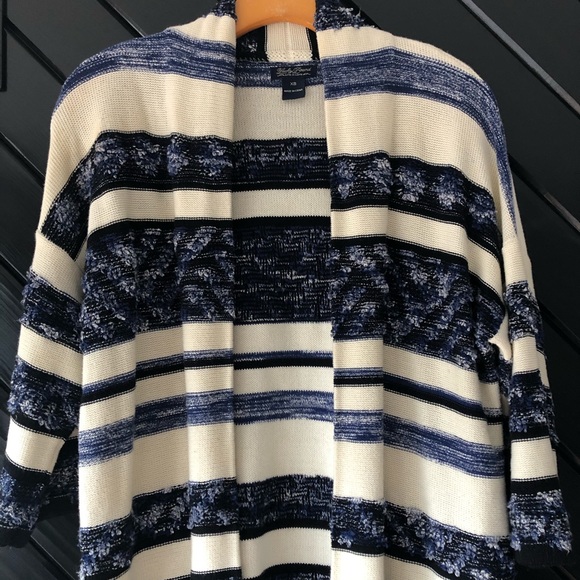 Lucky Brand Cardigan - Picture 3 of 4